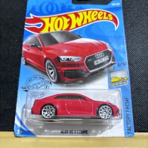 AUDI RS 5